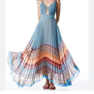 Alice + Olivia Blue Multicolor Pleated Maxi Dress with Keyhole